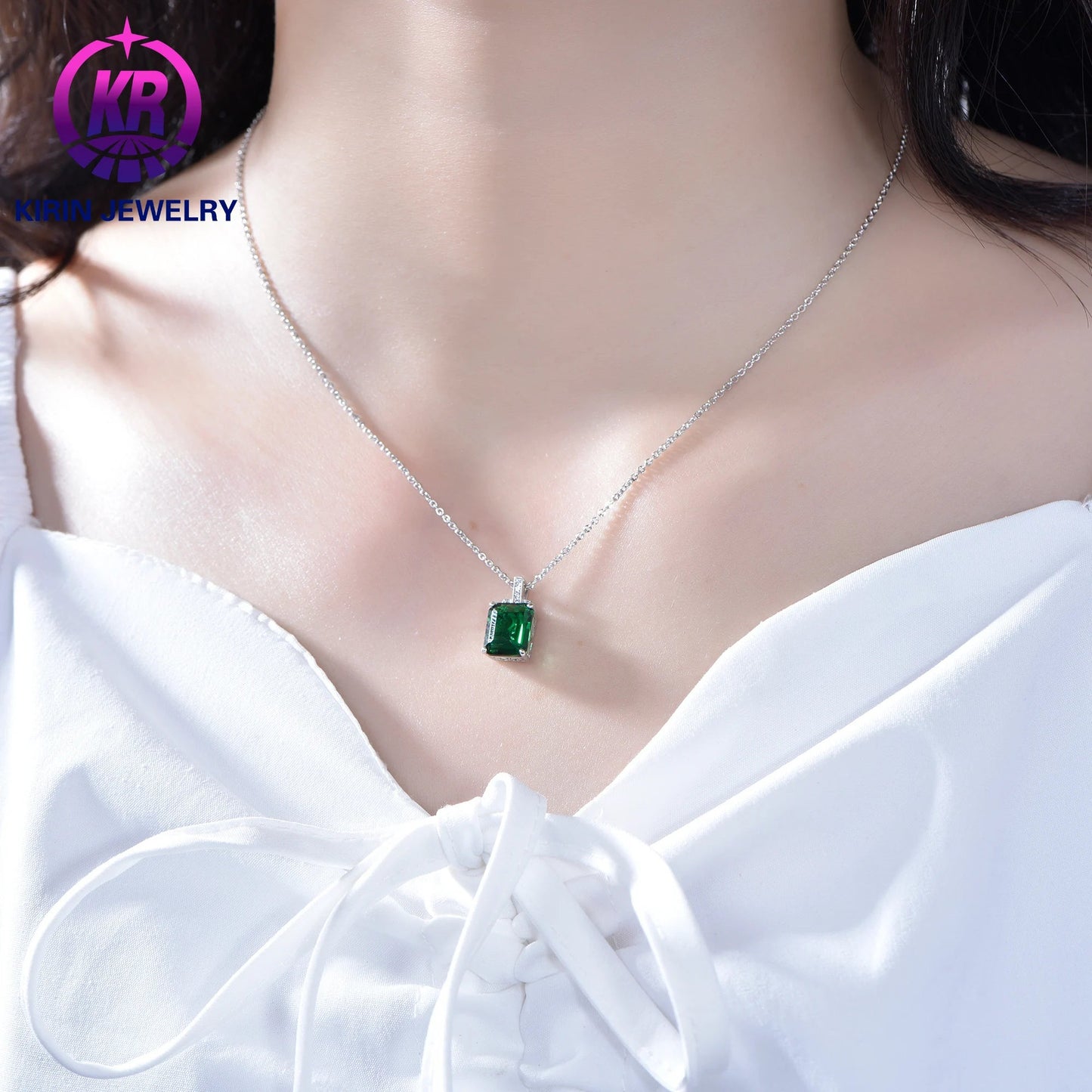 Women's Fashion 925 Sterling Silver Charm Emerald Pendant Necklaces for Women jewelry