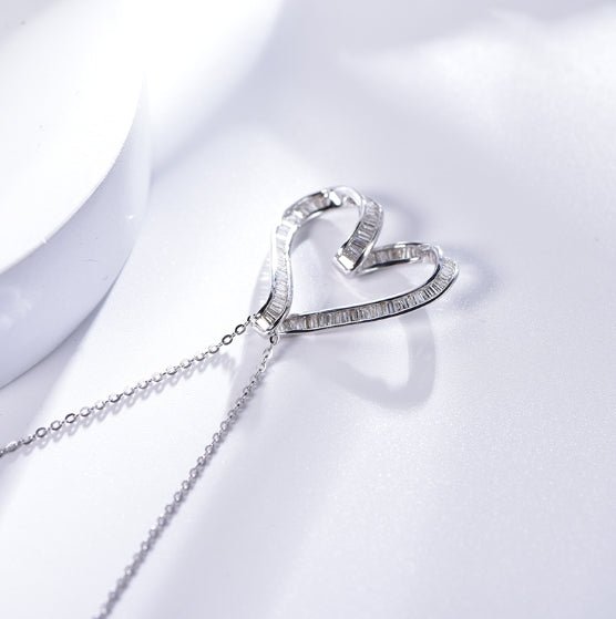 Wholesale 18K Gold Created Diamonds Twisted Drop Heart Shape Pendant