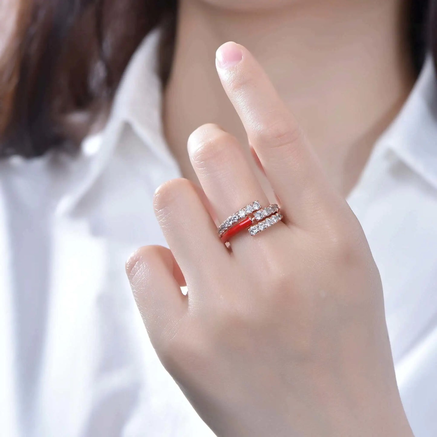 Wholesale Enamel Three Circle CZ Unique Engagement Rings for Women