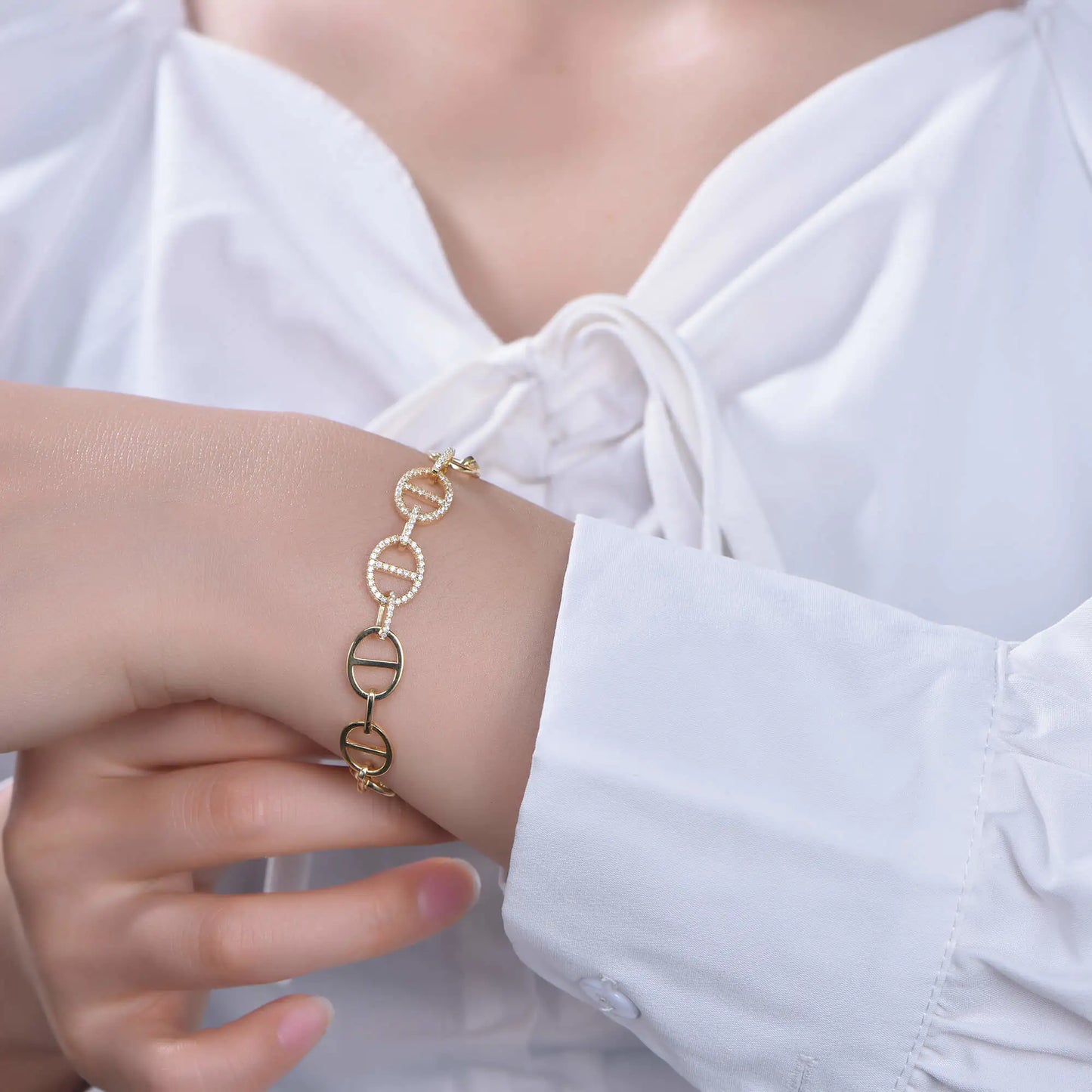 Wholesale Silver CZ Lite Anchor Chain Bracelet for Women