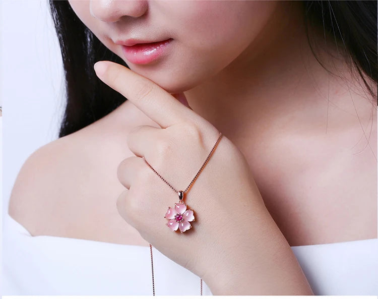 Cupronickel Female Natural Stone Rose Gold Plated Jewelry Clavicle Necklace Jewelry Chain Necklace Peach blossom Crystal Pendant Kirin Jewelry