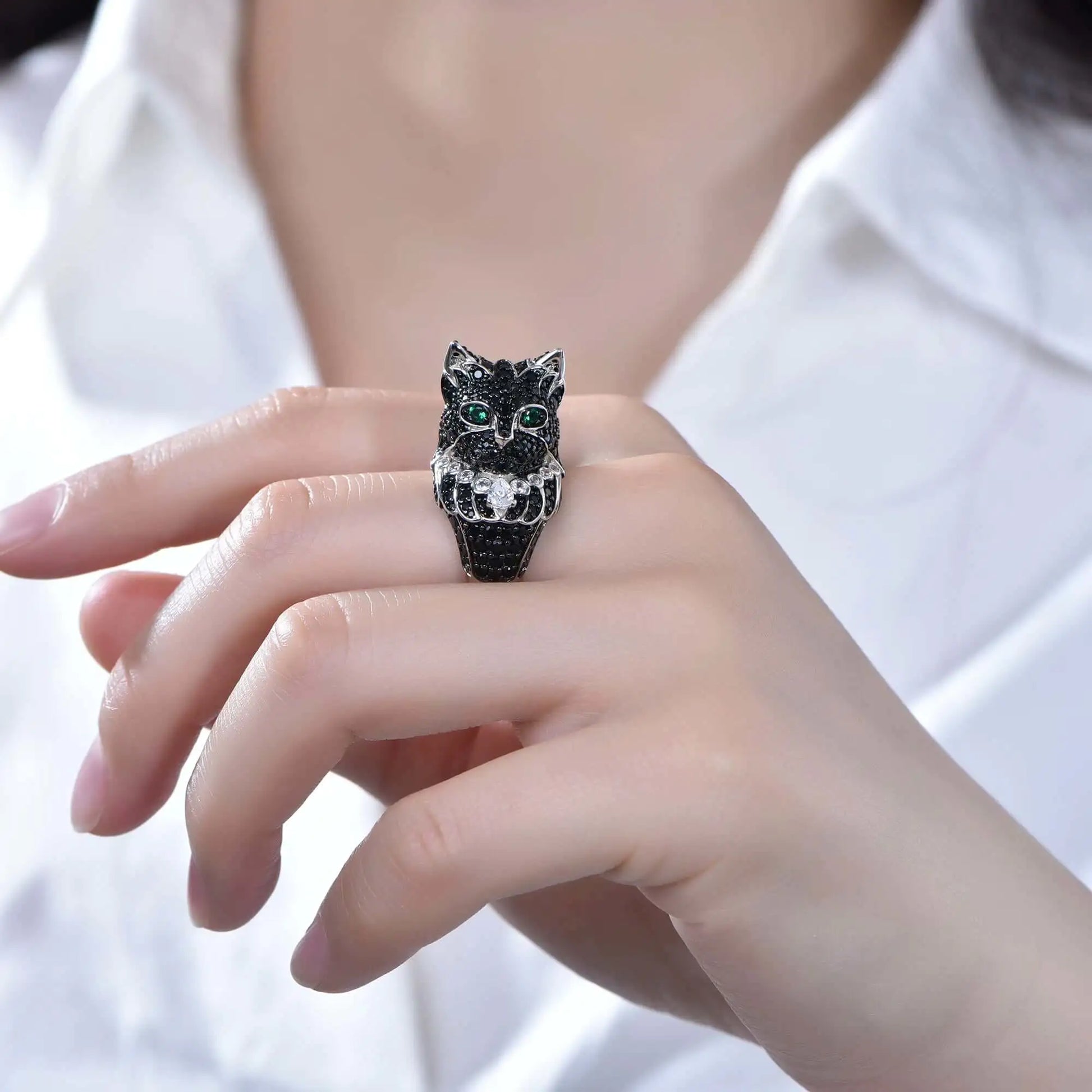 Custom 925 Silver Engagement Green Eyes Black Panther Rings for Women