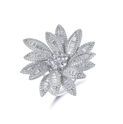 Factory Wholesale 925 Sterling Silver Ring Glitter Flower Invisible Zircon Ring Engagement Rings for Women Kirin Jewelry