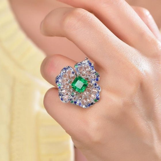 Wholesale 18K Gold Created Sapphire Emerald Diamond Flower Wedding Rings for Women