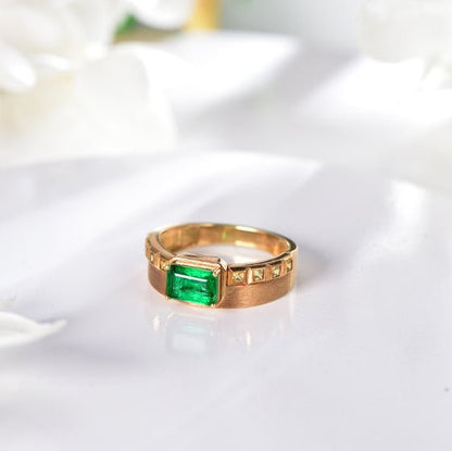 Wholesale 18K Gold Lab Created Emerald Minimalist Wedding Rings