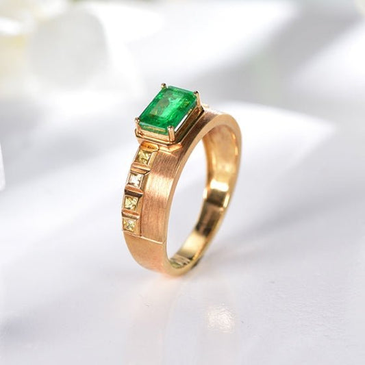Wholesale 18K Gold Lab Created Emerald Minimalist Wedding Rings