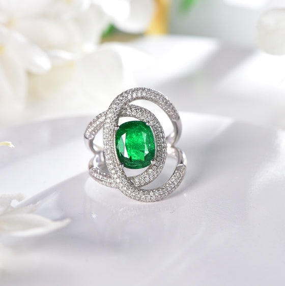 Wholesale 18K Gold Lab Created Emerald Pave Split Shank Ring