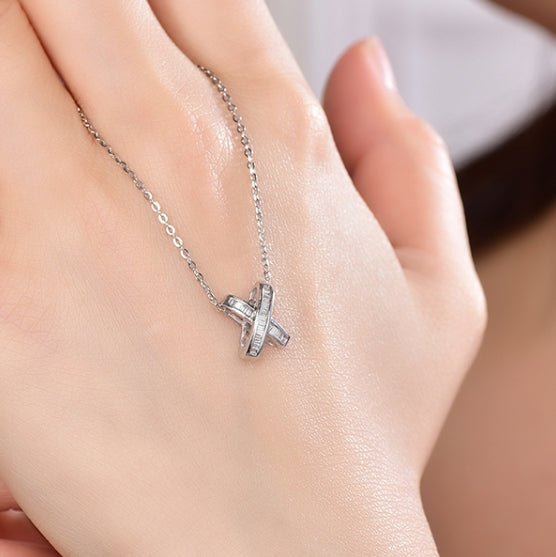 Wholesale 18K Gold Simple Custom Letter Pendant Necklace for Women