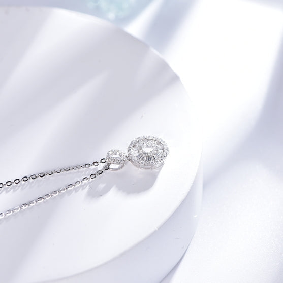 Wholesale 18K Gold Simulated Diamond Round Pendant Necklace