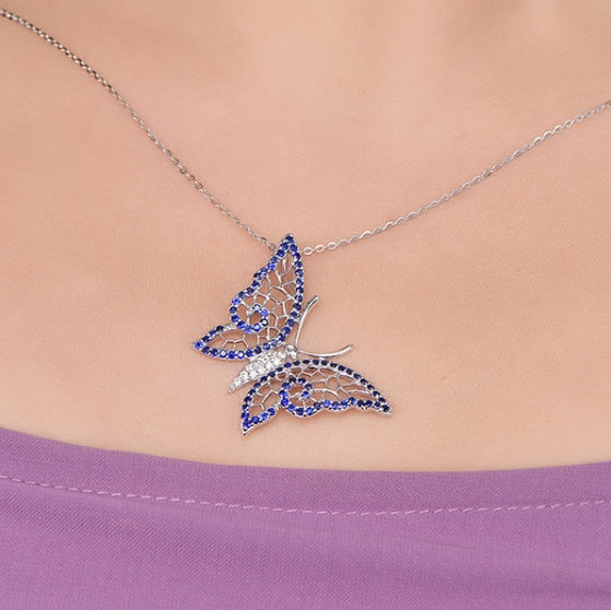 Wholesale 18K Gold Simulated Sapphire Hollow Vintage Butterfly Necklace