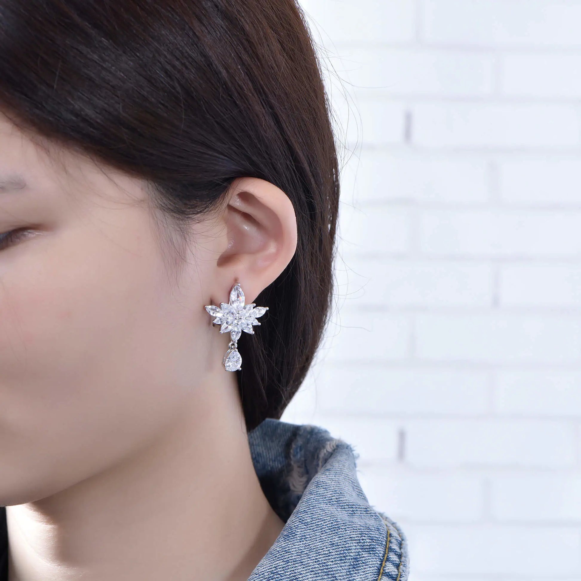 Wholesale Floarl Leaf Cluster Statement Dangle Drop Earrings for Women