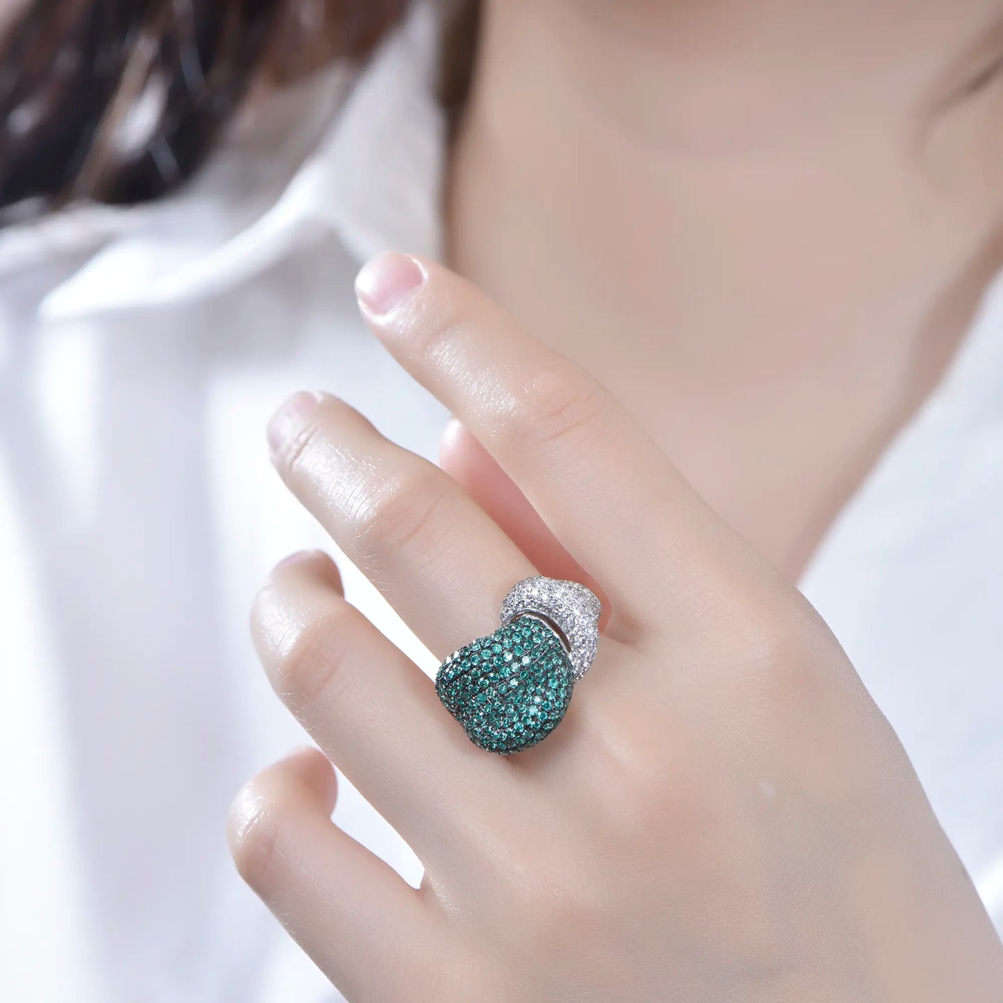 Wholesale Pave Set CZ Engagement Chunky Statement Rings for Women