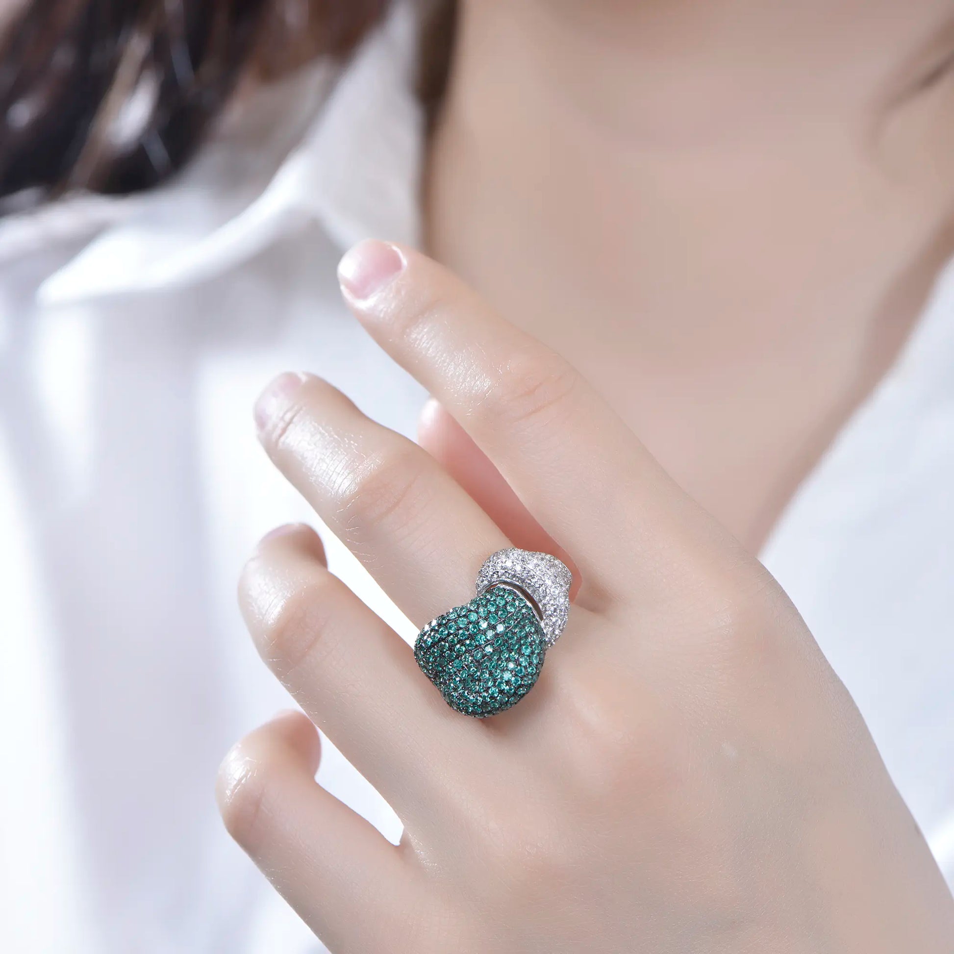 Wholesale Pave Set CZ Engagement Chunky Statement Rings for Women