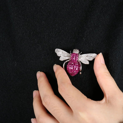 broche Parallel Cut Invisible Setting Ruby Diamond snowflake Bee Brooch Pin christmas brooches and pins ladies brooches Kirin Jewelry